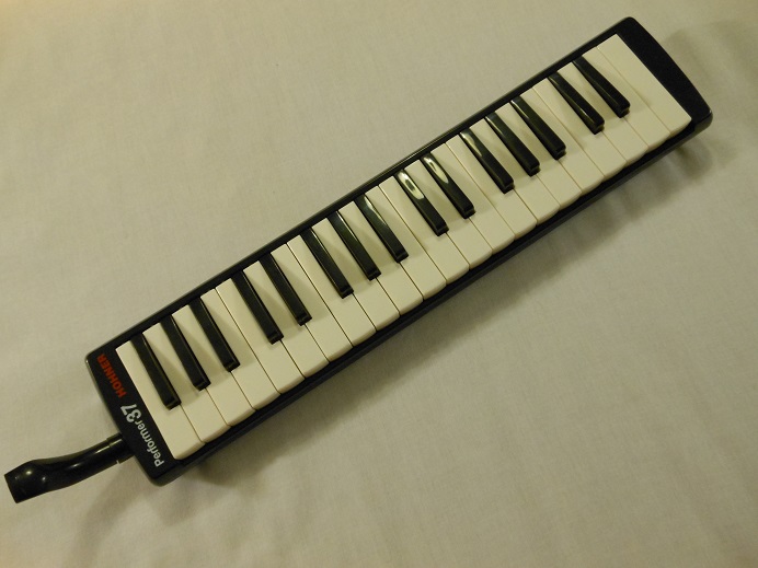 Hohner S37 Performer 37 Melodica