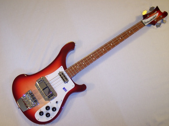 4001C64 Bass